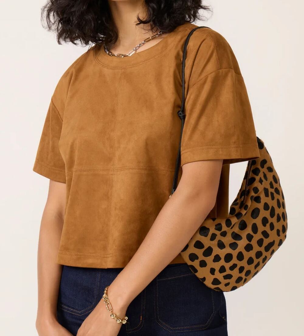 Evereve Kimberly Faux Suede Top Stretchy Short Sleeve Crop Keyhole Brown Small